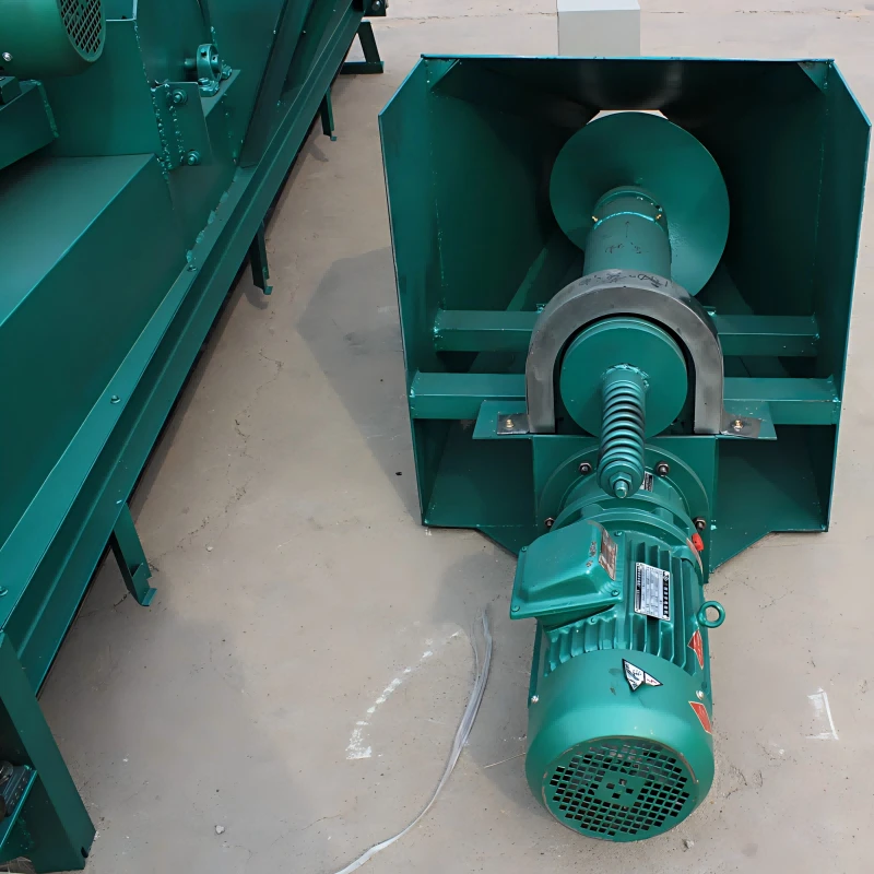 info-1-1 Plastic Automatic Feeding Machine